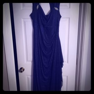 Gorgeous formalwear dress. Navy blue 16w